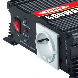 Power Inverter with Battery Charger 600W