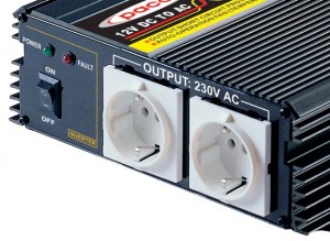 Off Grid Power Inverters&Converter 24V 2000W Modified Sine Wave Aluminium Casing Heat Sink