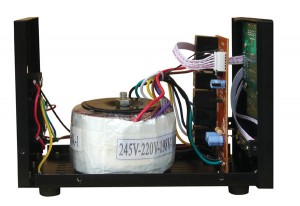 Awtomatikong Voltage Stabilizer – digital display 500VA
